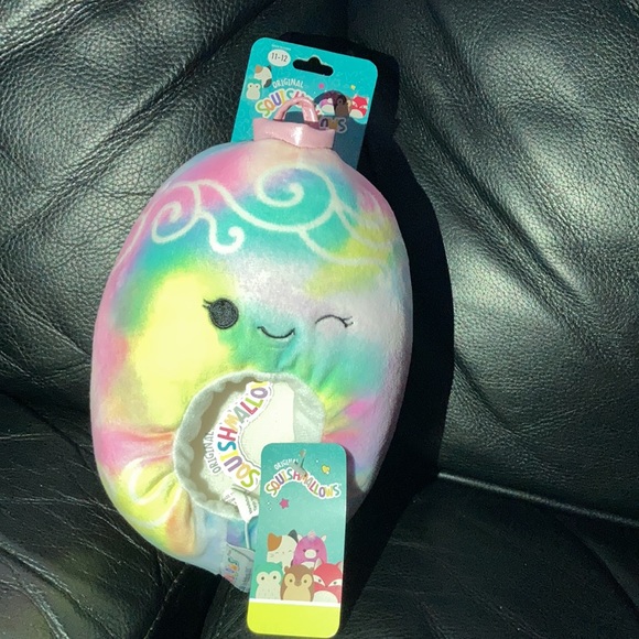 Squishmallows Slippers Odessa the Ornament - Picture 2 of 3